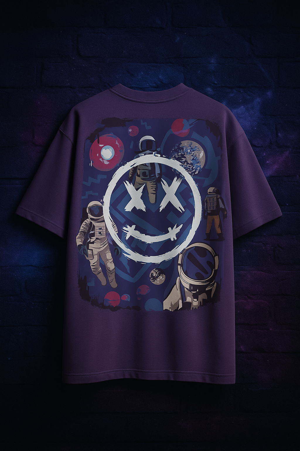 Lost in Space | Oversized Fit Astronaut Graphic Tee